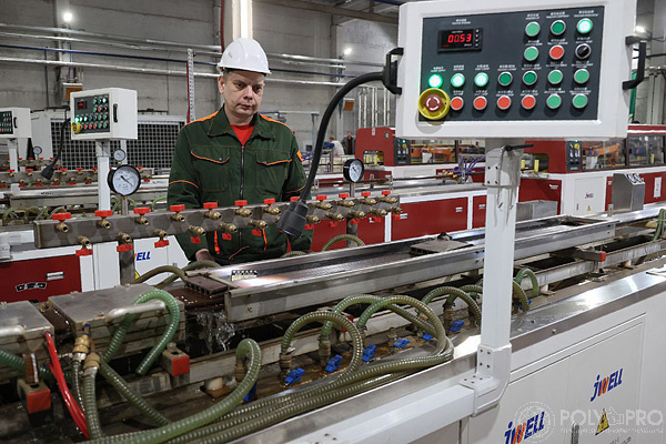 В Свердловской области запустили производство стройматериалов из минерально-полимерных композитов