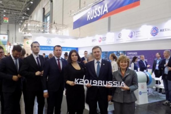 Министр промышленности и торговли Татарстана посетил Объединённый Российский стенд на К 2019