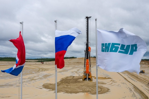 СИБУР начал строительство Амурского газохимического комплекса