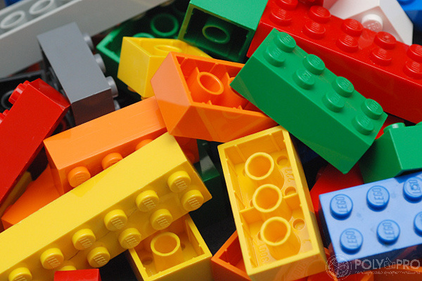 Lego отказалась от идеи замены АБС-пластика