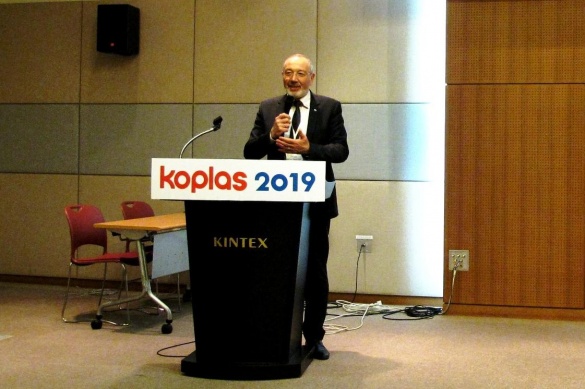 Выставка Koplas организована достаточно системно и разумно