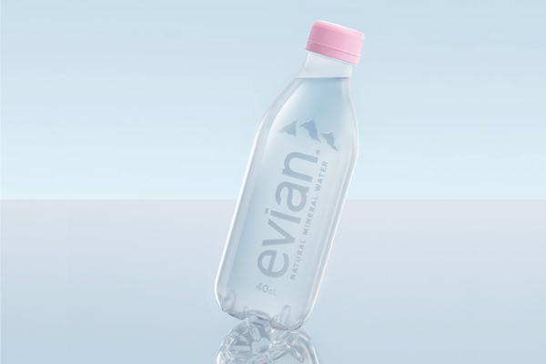 «Обнаженный» дизайн бутылки для воды