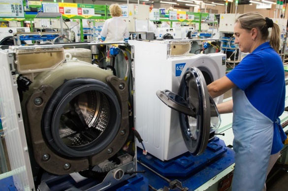 В России станет на 7–10% больше стиральных машин Samsung 